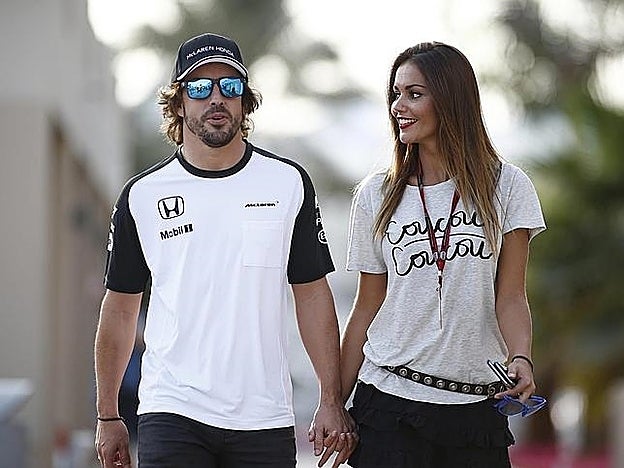 Fernando Alonso y Lara Álvarez, a un paso del altar.