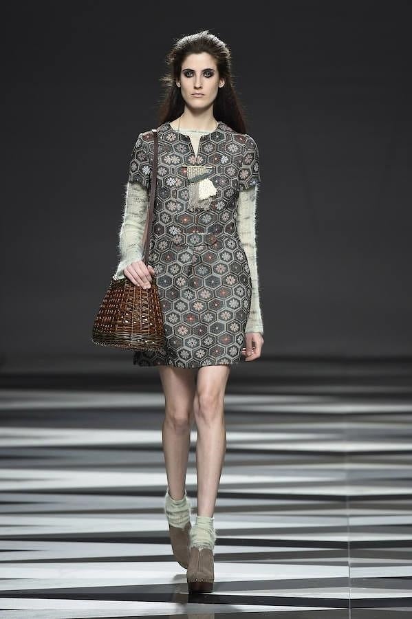 Vestido estampado, inspiración años 70.