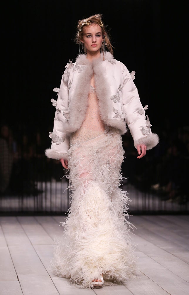 La belleza y delicadeza de las mariposas es la constante de esta colección.