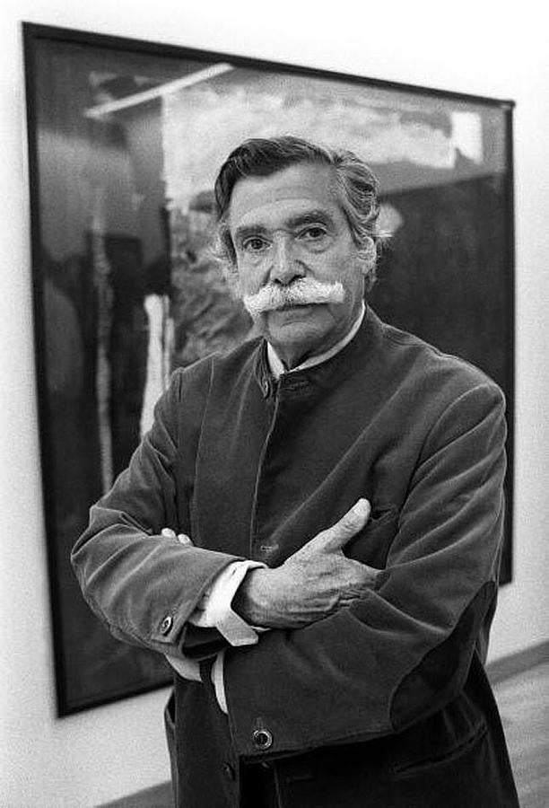 No era diseñador ni estaba relacionado con el mundo del cine, pero este gran pintor catalán llegó a estar nominado en Los Ángeles por la creación de vestuario de ‘El fabuloso Hans Andersen’, en 1952, a las órdenes del director Charles Vidor.