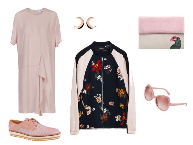 Si el rosa cuarzo es el color de la temporada habrá que explotarlo al máximo, ¿no? La chaqueta bomber bordada de Zara (Precio: 39.95 euros) encaja con un vestido de Bimba&Lola (CPV), unos pendientes de Luxenter en forma de luna (Precio: 15.90 euros), bolso de TitaMad (CPV), zapatos con cordones de Alpe (Precio: 89,90 euros) y gafas de sol de Prada (CPV).