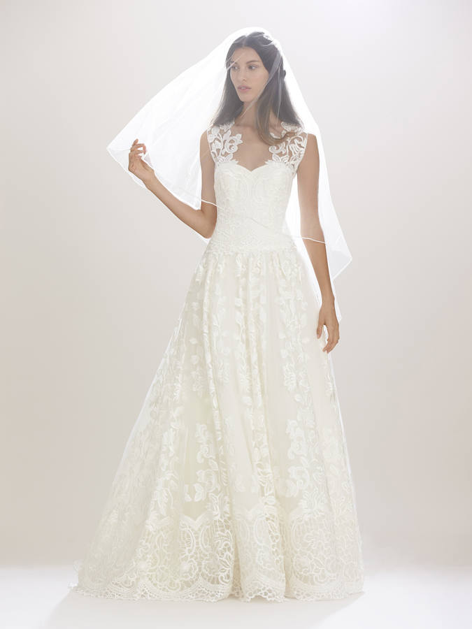 Otro de los modelos de la diseñadora para las novias de 2016