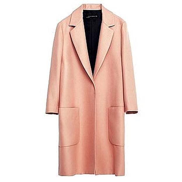 Abrigo recto de Zara.