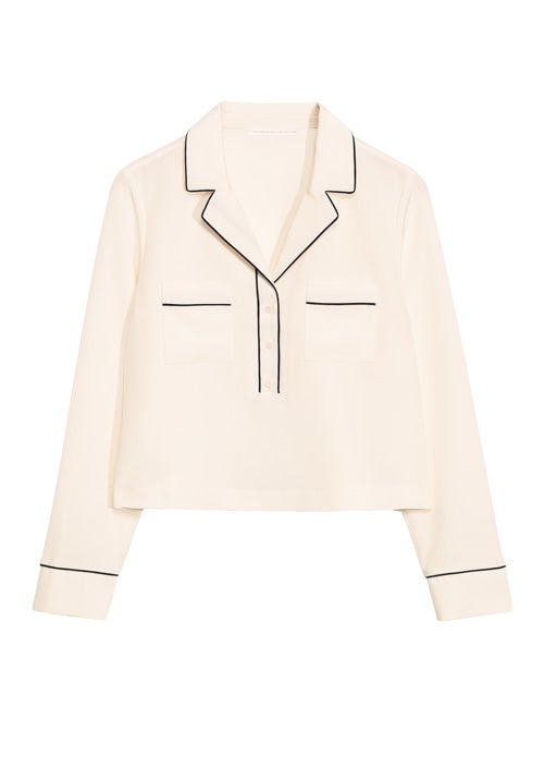 Camisa de seda estilo pijamera (Precio: 125 euros)