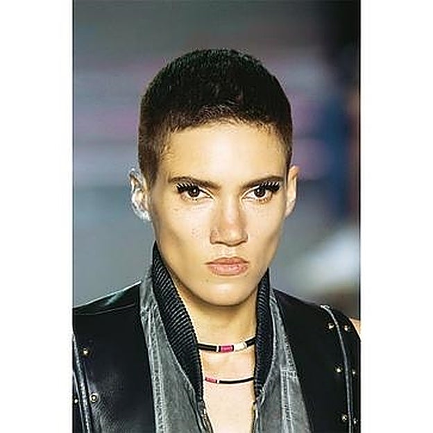 Tamy Glauser, 28 años, Suiza Sus rasgos masculinos la han convertido en la favorita de la pasarela.