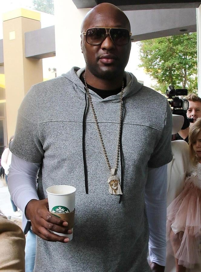 Lamar Odom acude a la Misa de Pascua con el clan de 'celebs' más famoso de Hollywood.