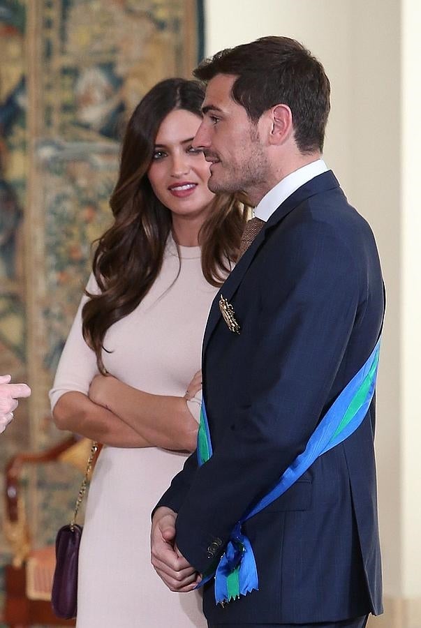 Hace unos meses Sara Carbonero acompañó a Iker a recibir esta distinción de manos de Mariano Rajoy.