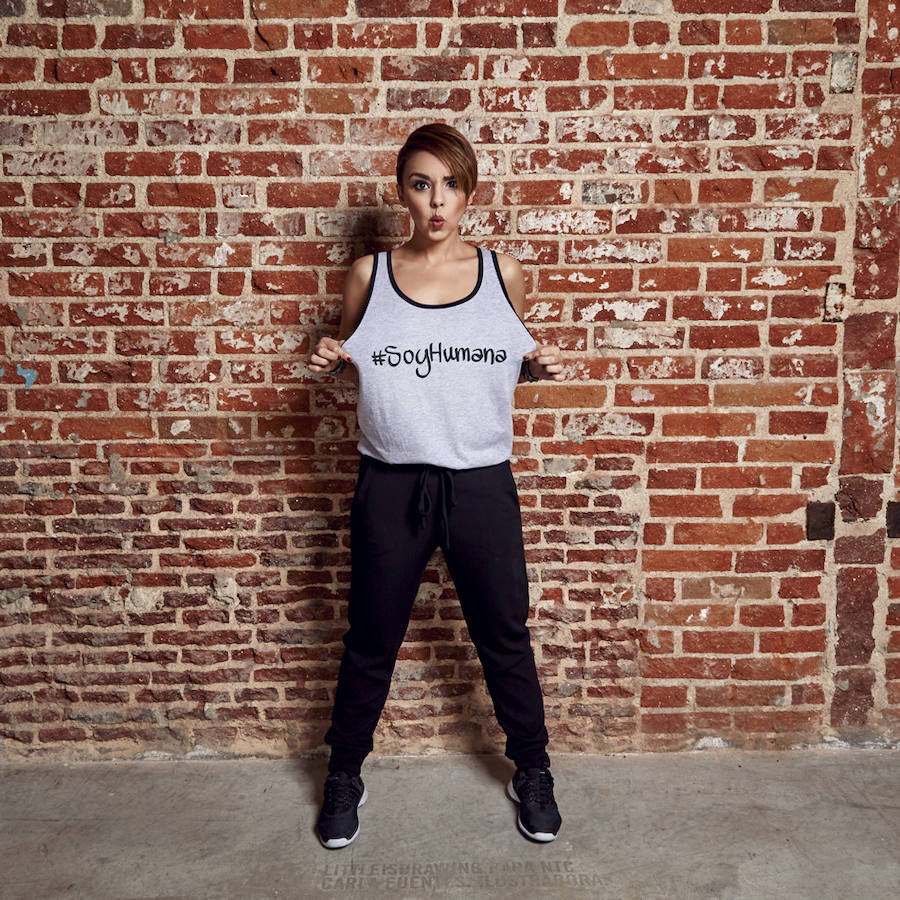 La cantante aprovecha su nuevo trabajo para abogar por las virtudes y los defectos de la gente