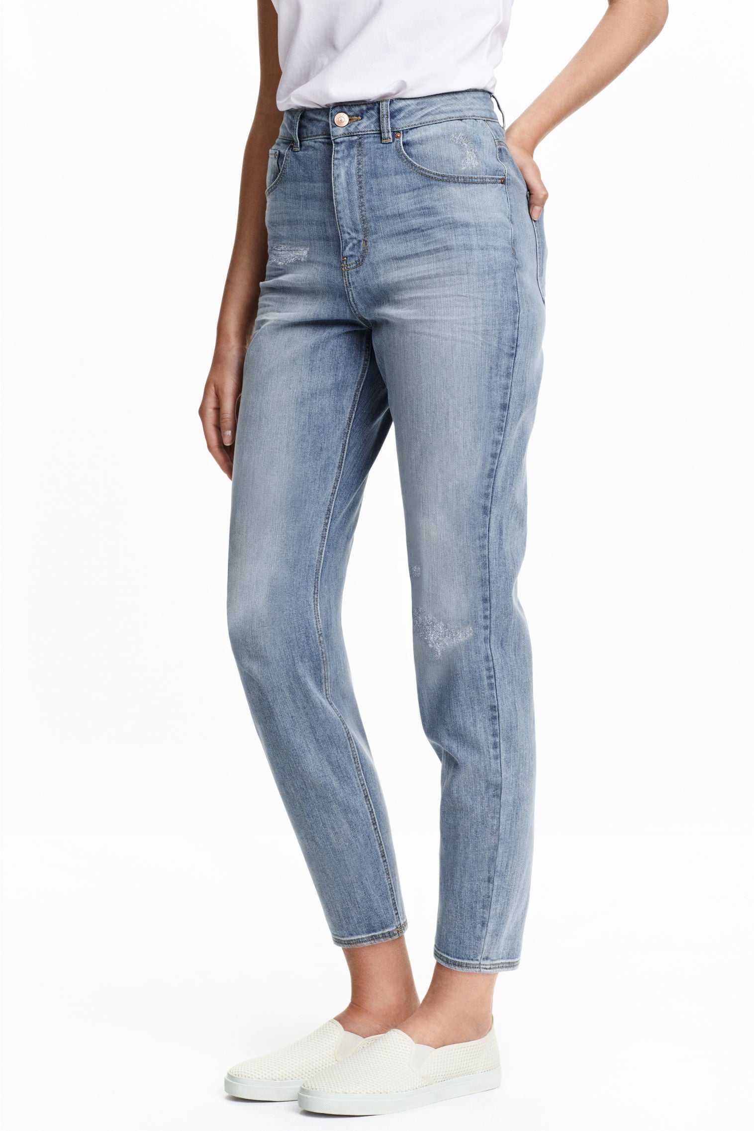 Los vaqueros que llevaba tu madre se han convertido ahora en tus favoritos, no lo niegues...