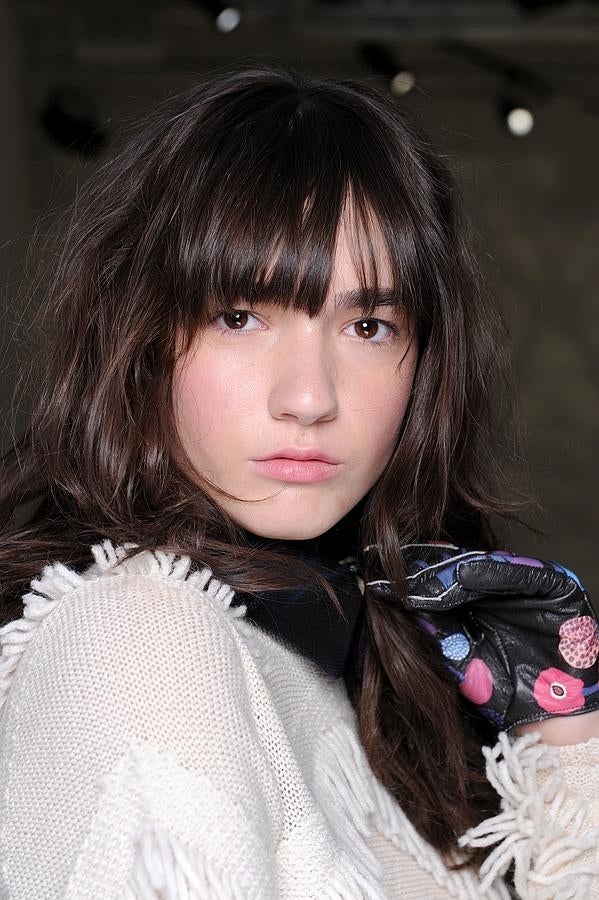 Los tonos pasteles en las mejillas se llevan esta primavera y además conseguirán darte un look más aniñado.