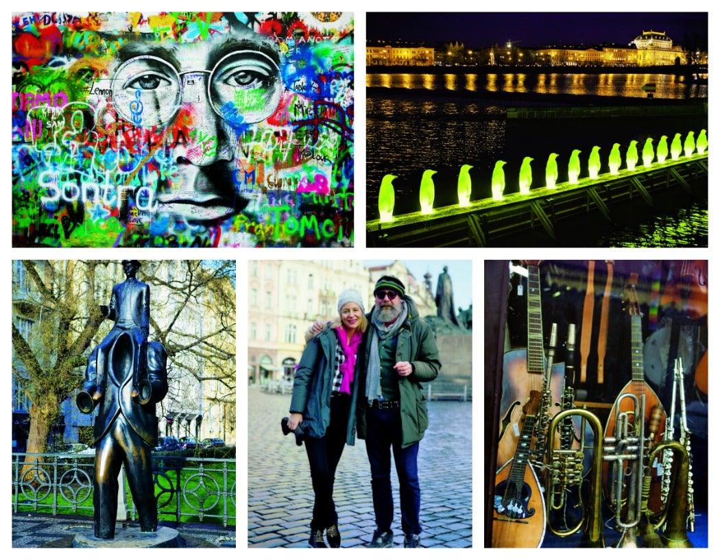 María junto al artista David Cerny, cuya provocadora obra como los coches rojos colgados en la Meet Factory o la estatua dedicada a a Kafka. está por toda la ciudad. Los pinguinos iluminados llevan a la isla de Kampa, donde se puede ver arte callejero, como el graffiti de John Lennon. Habitación del Barceló Old Town y tienda de instrumentos musicales.