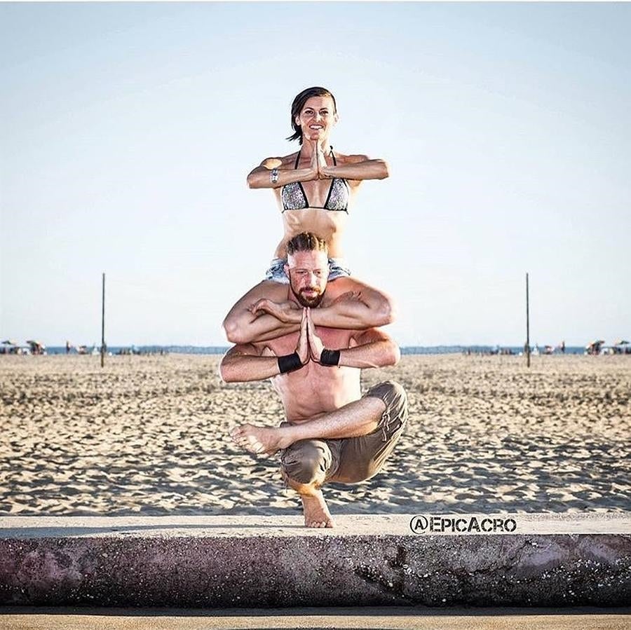 Con el sano propósito de reeducarnos a través (de la filosofía) del Yoga, en Yoga Digest (@yoga_digest, 149.000 seguidores) nos proponen mucha motivación, inspiración, relax y 'slow living' para contrarrestar los efectos de nuestro ajetreado ritmo de vida. Imprescindible para recién llegados al Yoga.