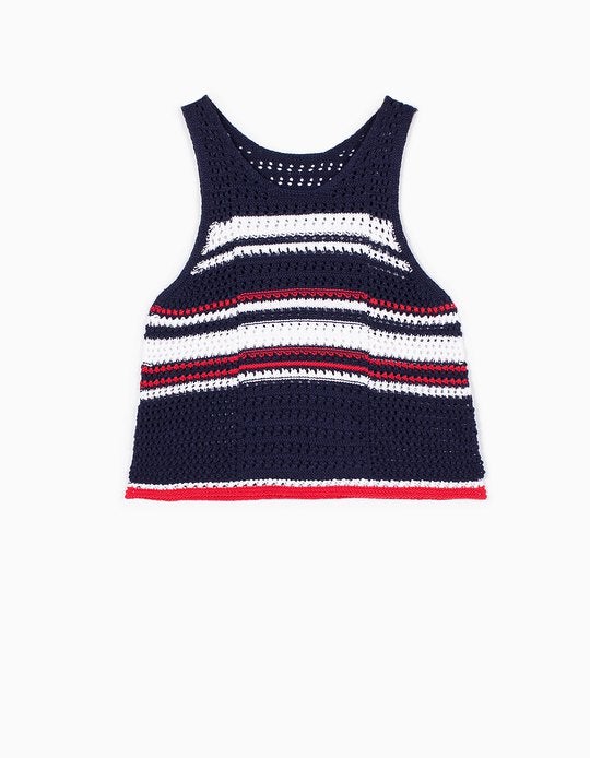 El crochet fue protagonista el verano pasado y está dispuesto a seguir en la cima este verano (Stradivarius, precio 15'99€)