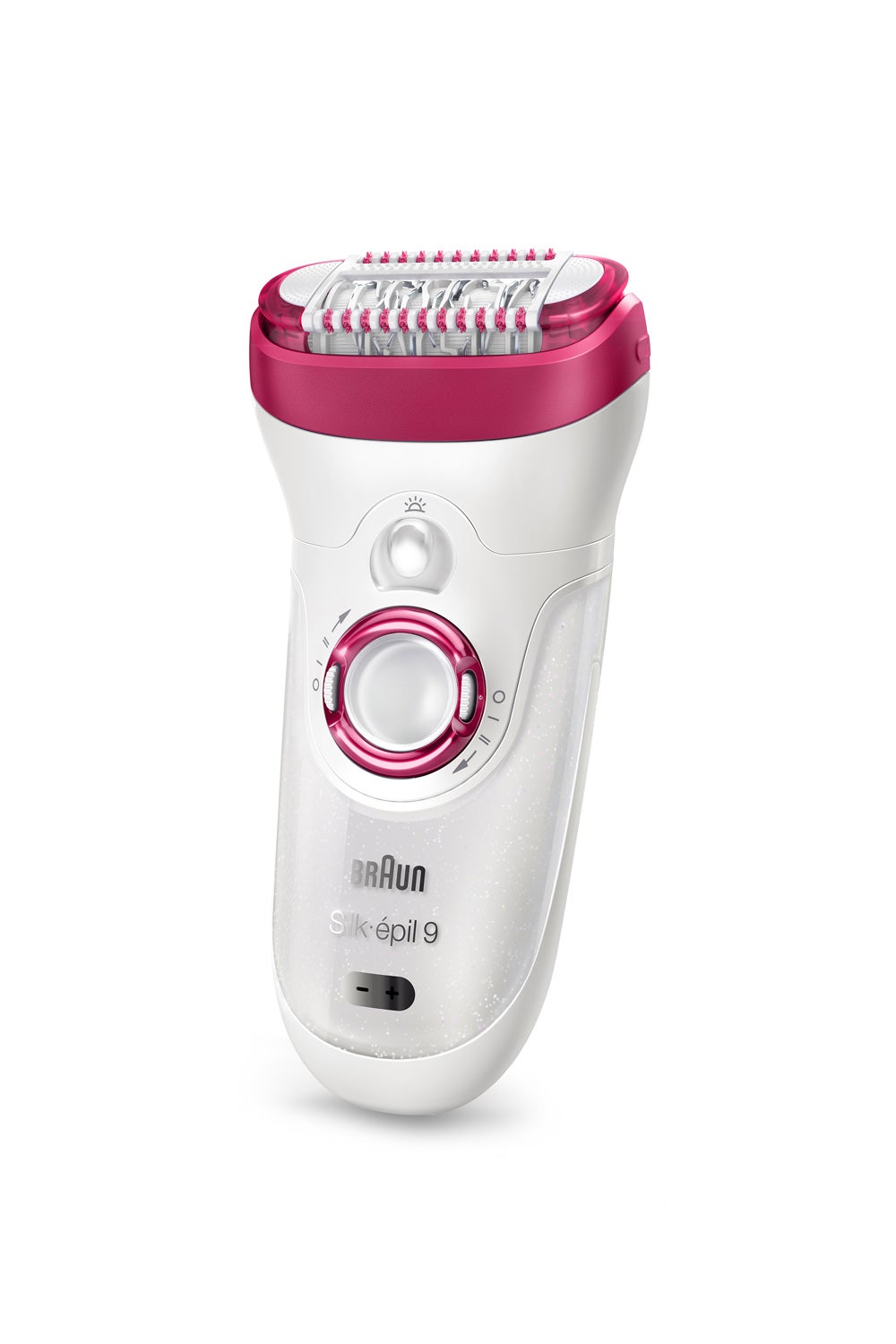 Gracias a su cabezal 40% más ancho, la nueva Silk·épil 9 cubre una superficie aún mayor y elimina el vello de una sola pasada. Elimina más rápido hasta el vello más corto que ni la cera puede atrapar, y así disfrutar de una piel suave hasta 4 semanas. (159€).