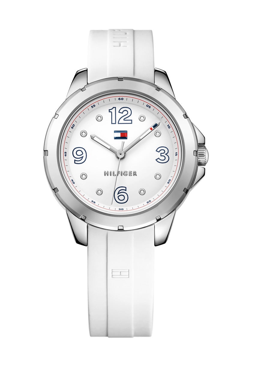 En color blanco, uno de los relojes de la colección de comuniones de Tommy Hilfiger (Precio: 99 euros).