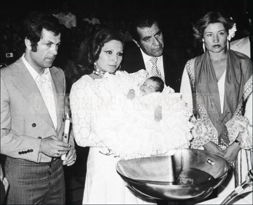 Se consolidaba como artista y cumplió el sueño de ser madre con la llegada de Rocío Carrasco.