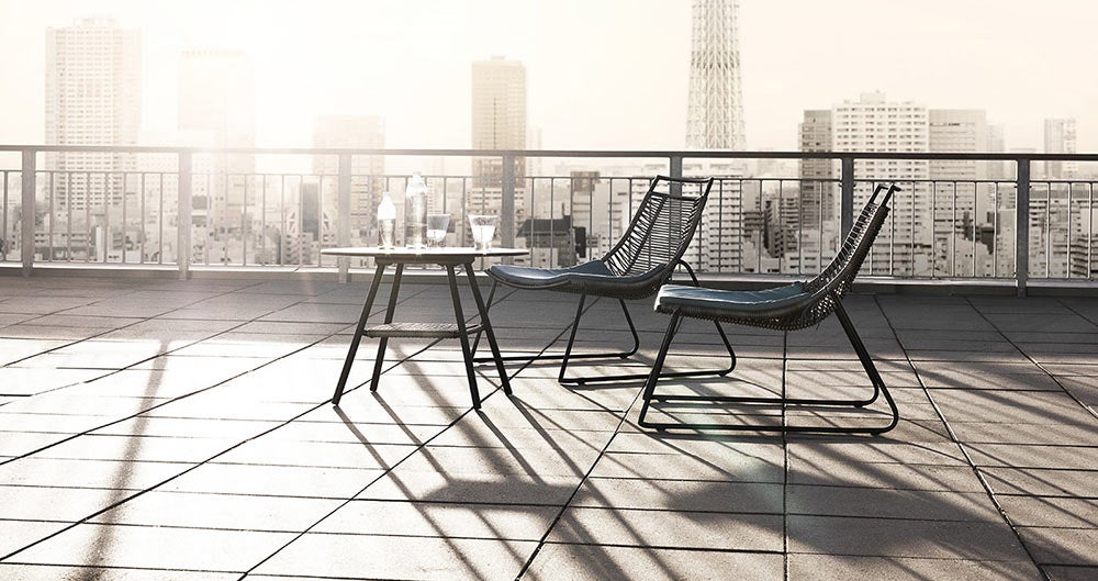 Esta idea de BoConcept es pura inspiración para terrazas urbanas.