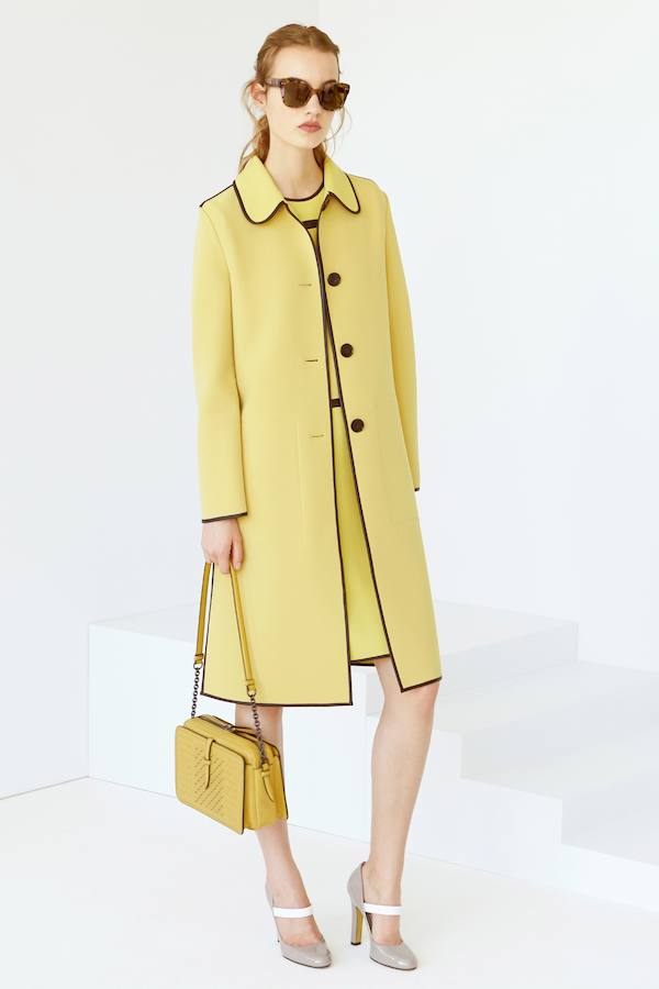 Colores vibrantes son la fuerte apuesta de la firma para la pre primavera.