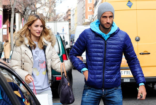 "El invierno es más cálido juntos", podrían pensar en esta foto... Menos mal que su ruptura ha sido en verano.