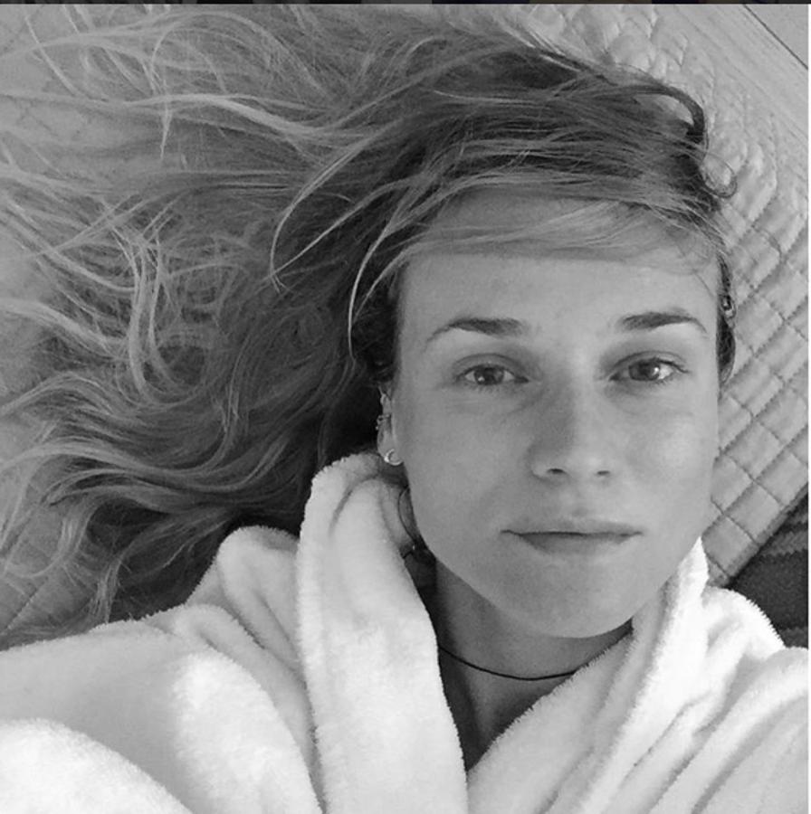 Cuesta reconocer Diane Kruger en esta imagen que compartió a través de su cuenta de Instagram. A punto de cumplir los 40, la actriz es otra de las famosas que no duda en mostrarse al natural.