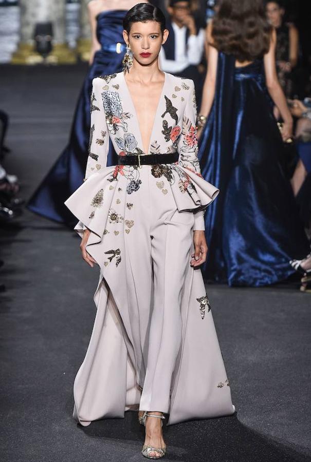 También hay espacio para los monos en la colección que el diseñador ha presentado en París