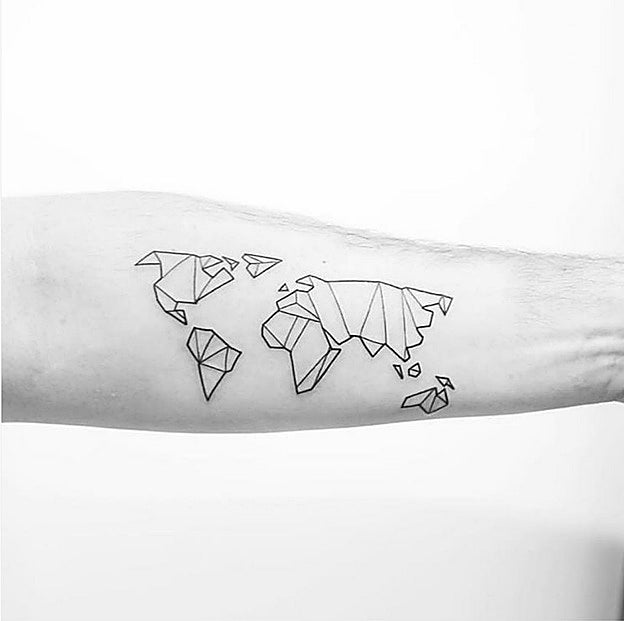 Tatuaje hecho por @georgiagreynyc