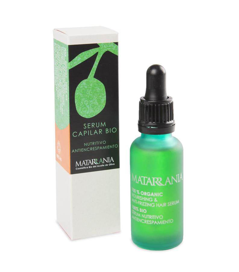 Con solo unas gotas revitaliza y nutre el cabello, tanto si está mojado como seco. Evita el encrespado causado por la humedad del ambiente, y lo protege ante las agresiones que suponen el sol y el cloro. Con aceite de oliva virgen extra, extracto y aceite esencial de romero silvestre y aceite de coco virgen. Ideal para cabellos secos o debilitados, puntas abiertas y rizos encrespados. (18€).