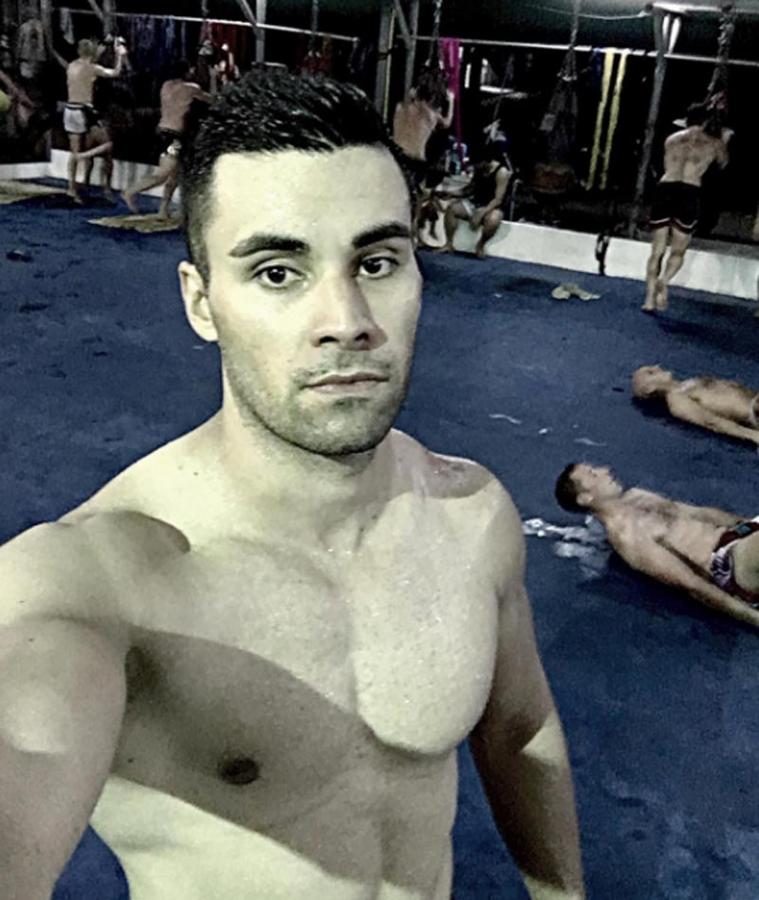 Pita Taufatofua muestra su cuerpo en uno de sus entrenamientos previos a los Juegos Olímpicos.