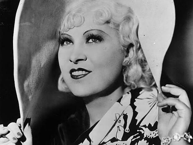 Mae West.