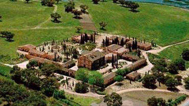 Fotos: Entramos en la finca donde se celebra la boda de Rocío Carrasco y Fidel Albiac