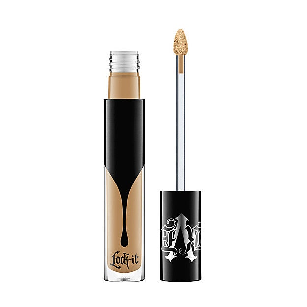 Corrector Lock-It Concealer de Kat Von D (26 €).
