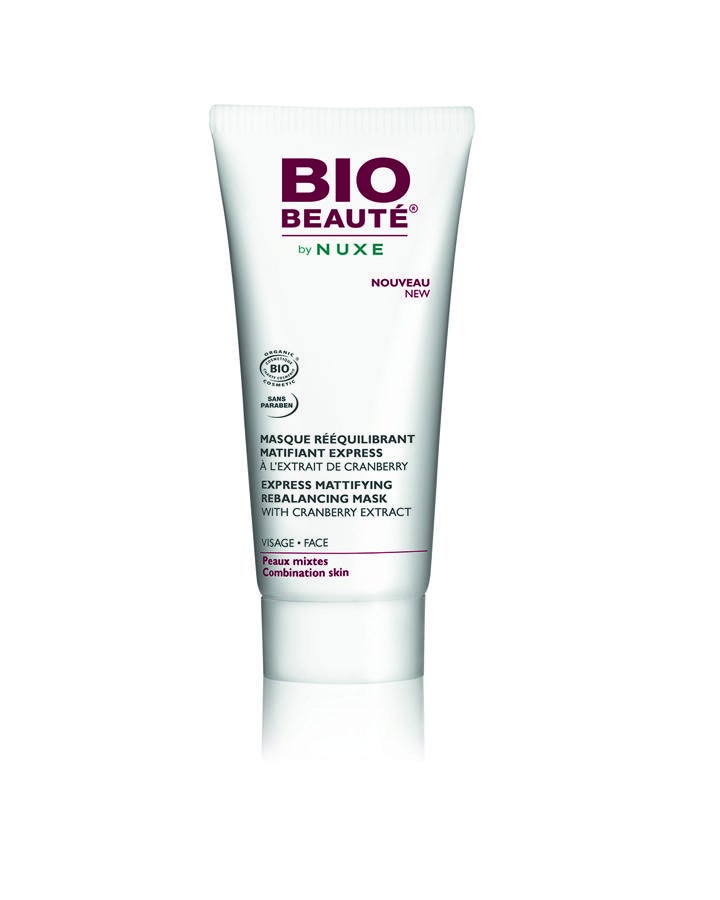 Desincrusta y cierra los poros, matifica y purifica la piel en 5 minutos. Una textura untuosa que no reseca con Aceite de Macadamia y una acción reequilibrante gracias al Extracto de Arándano BIO. Perfecta para pieles mixtas. (14,90€)