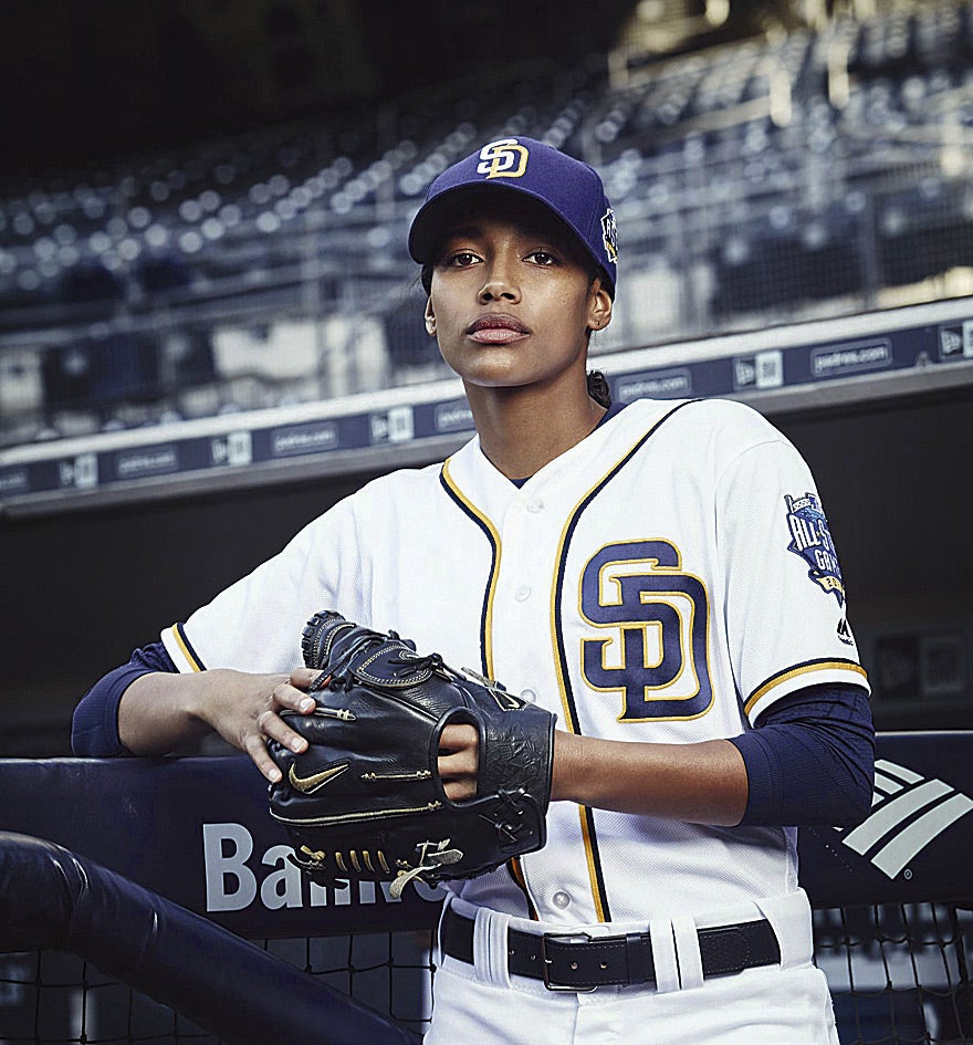 Un imprescindible tras los titulares machistas sobre los Juegos de Río: Pitch (Fox) narra la lucha de una (hipotética aún) primera mujer que logra jugar al béisbol en la Major League estadounidense.