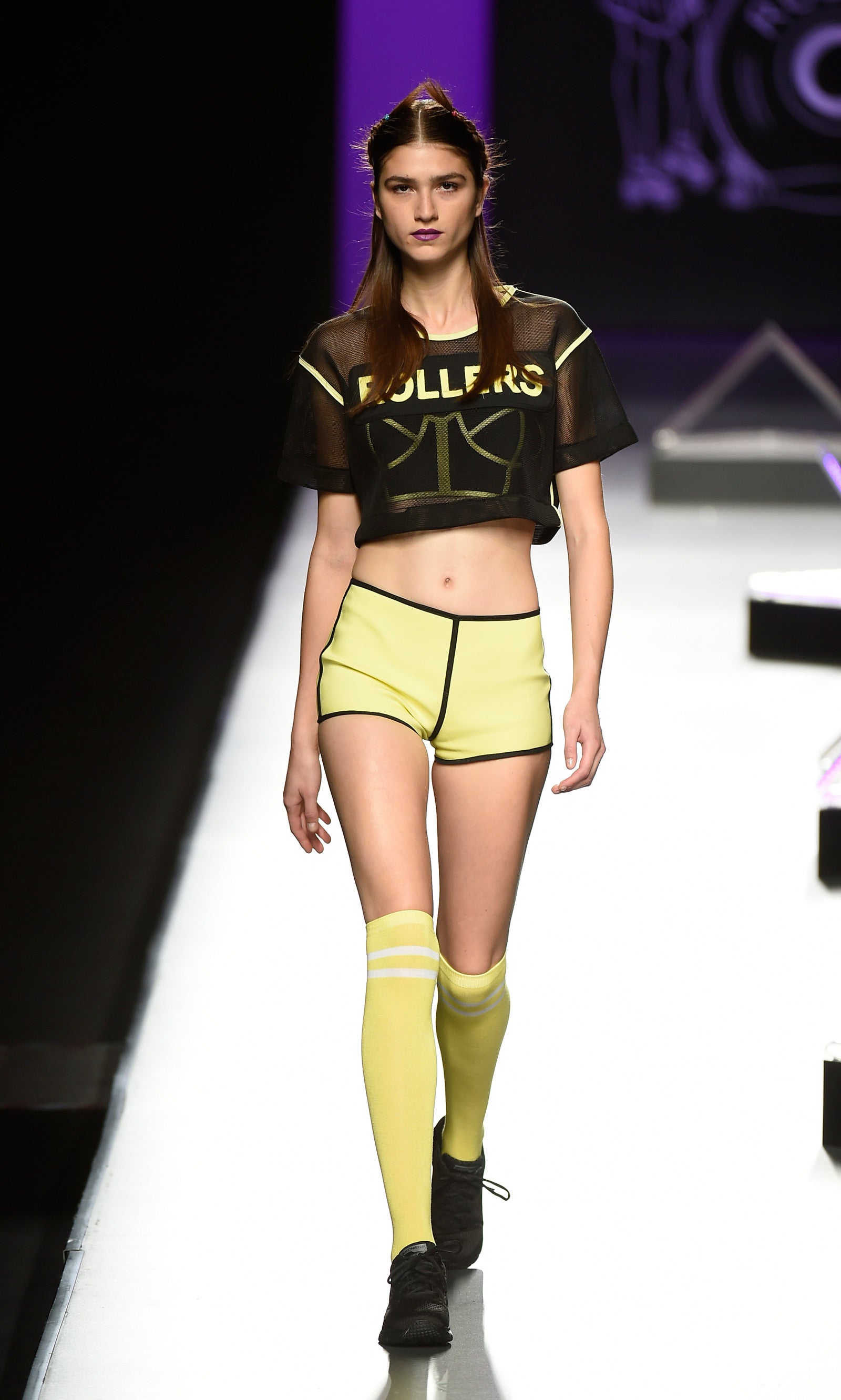 La tendencia fitness manda y Maya Hansen la ha traído de vuelta a la pasarela.