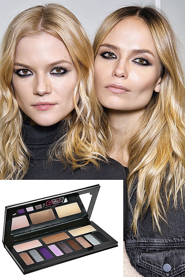 Versace / Innerstellar Eyeshadow Palette de Kat Von D (45 €). Solo en Sephora.