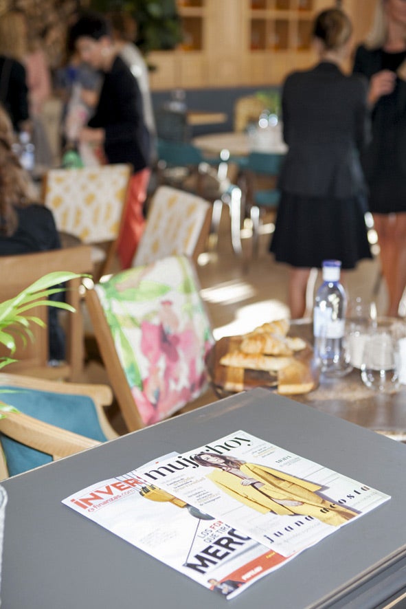 Las dos revistas que organizaron el evento.