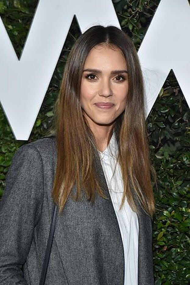 Jessica Alba con mechas tiger eyer.