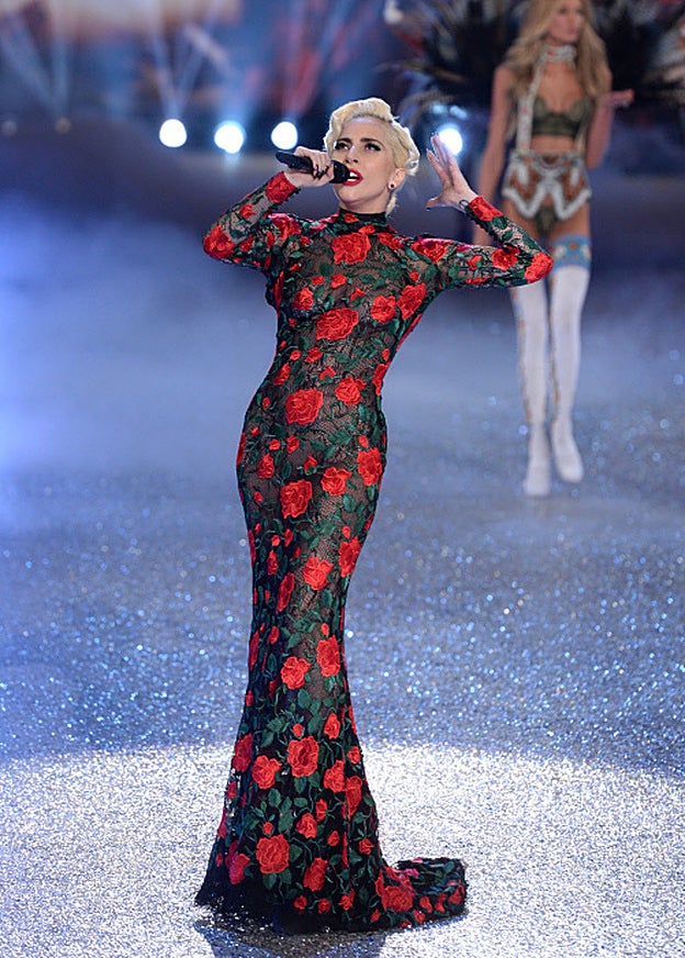 El vestido de Lady Gaga, firmado por YolanCris