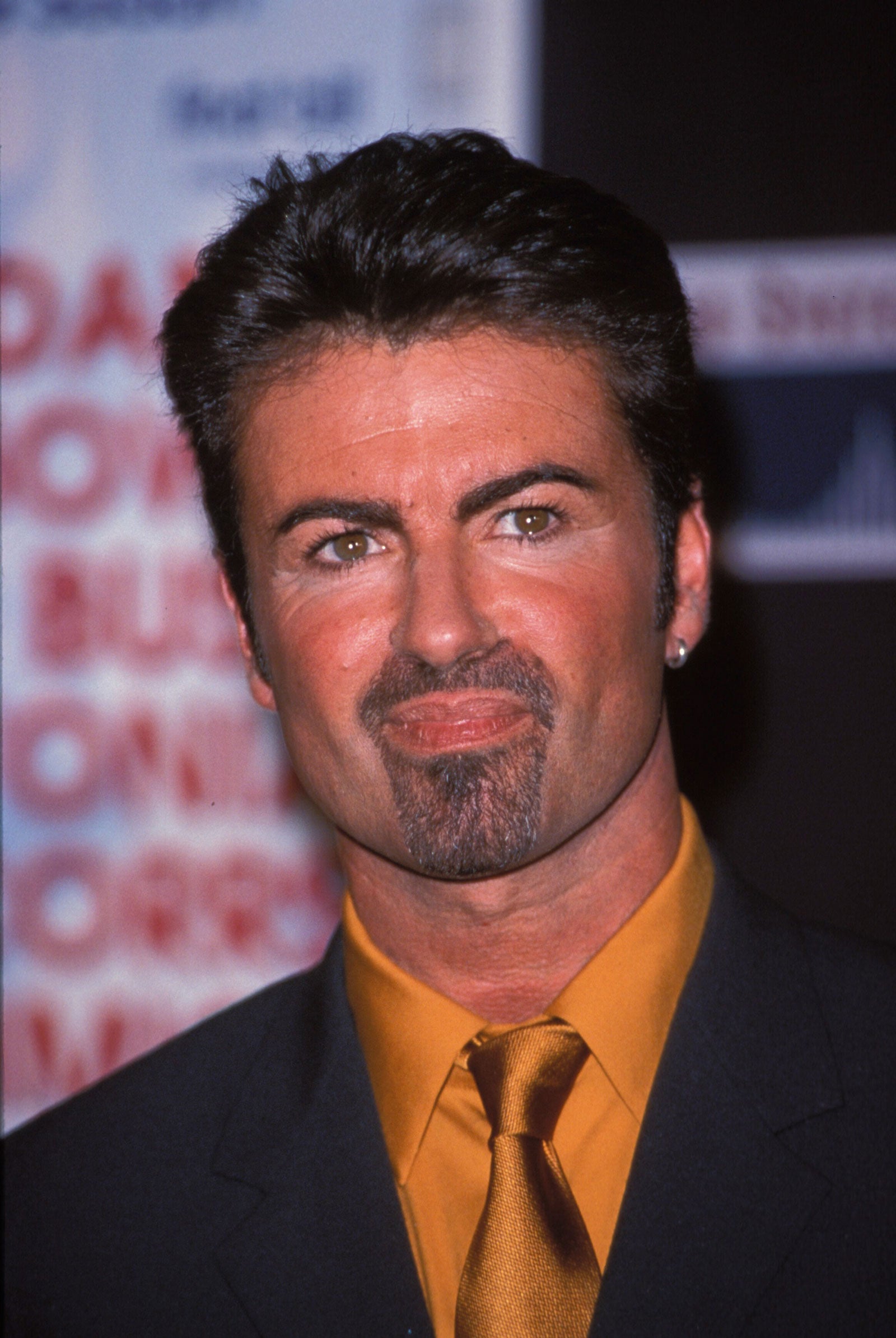 George Michael lanzó un total de 5 álbumes en solitario: Faith, Listen Without Prejudice, Vol. 1, Older, Songs from the Last Century y Patience.
