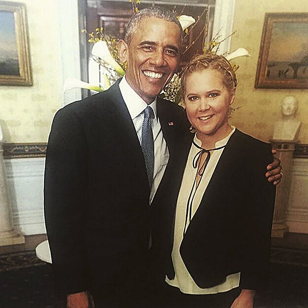 Amy Schumer con el presidente Obama