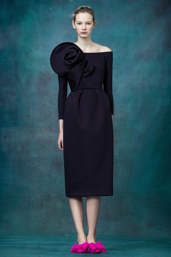 La perfección hecha vestido, y con la etiqueta 'made in Spain'. Con Michelle Obama ya acertamos con un diseño del mismo Josep Font para Delpozo...