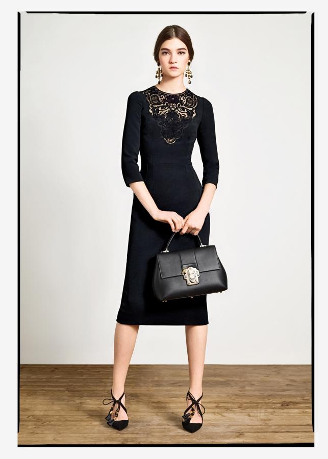 Elegante, sofisticado, sencillo... y con un punto sexy.