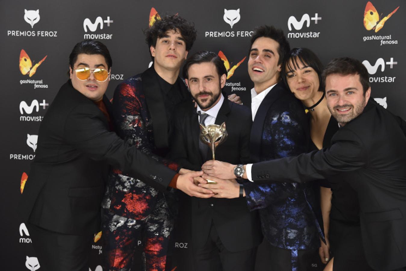 El equipo de la webserie 'Paquita Salas', que se ha llevado el premio a Mejor Serie de Comedia, Mejor Actor Protagonista (Brais Efe), y Mejor Actriz de Reparto de Serie (Belén Cuesta).