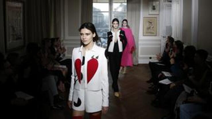 Fotos: Schiaparelli se estrena como firma de Alta Costura en París