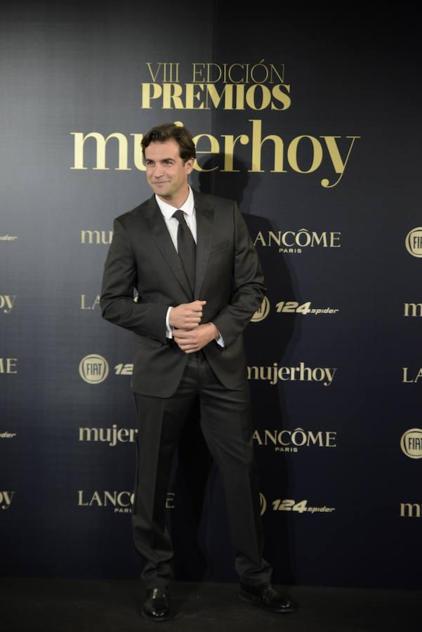 El actor Álex Adrover no quiso perderse la entrega de los VIII Premios Mujerhoy.