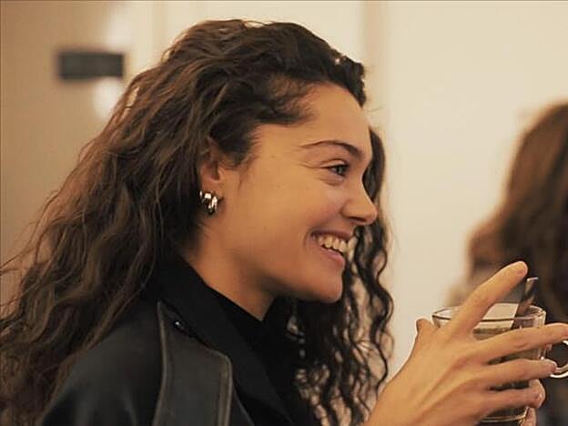 Ana Rujas, chica Aussie, en un momento del vídeo.