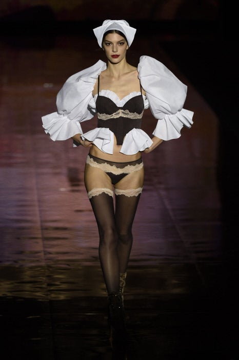 Los looks provocativos han tomado la pasarela.