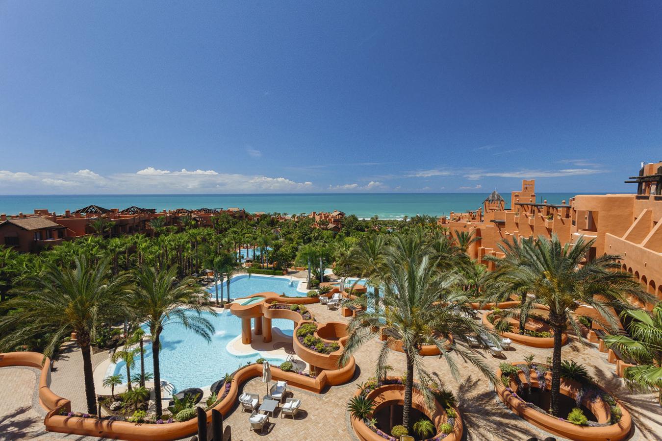 las fanáticas de la belleza y el wellness ya se pueden ir de campamento de verano. El hotel Royal Hideaway Sancti Petri ofrece una escapada de tres días con tratamientos beauty y actividades para renovarse por dentro y por fuera.