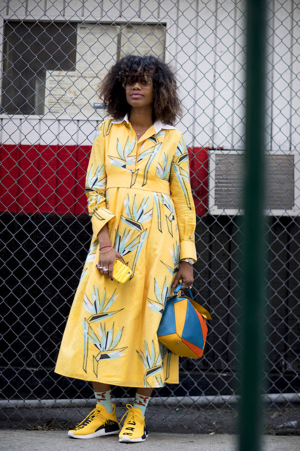 Vestido con estampado tropical de la Semana de la Moda de Nueva York.