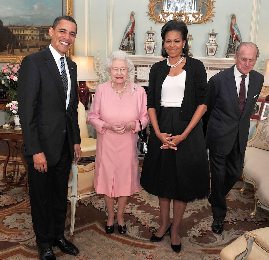 Los Obama posan junto a Felipe de Edimburgo y la Reina Isabel en su visita a Londres en 2009.
